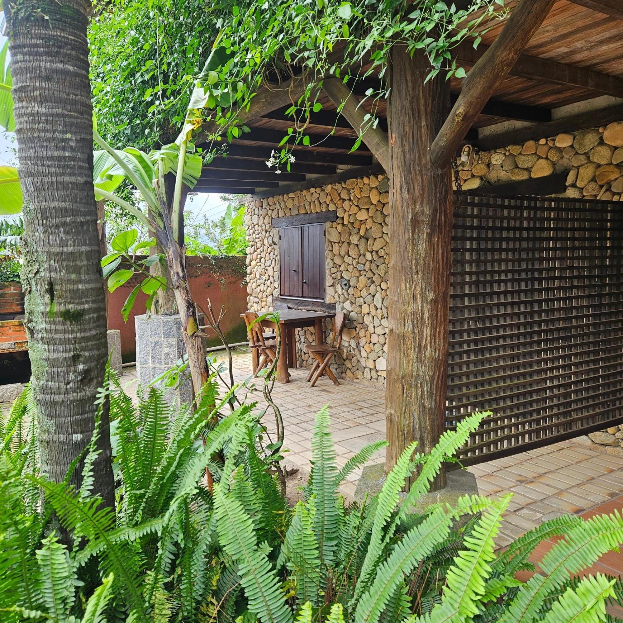 Hotel Pousada Meia Lua Praia do Rosa Exterior foto